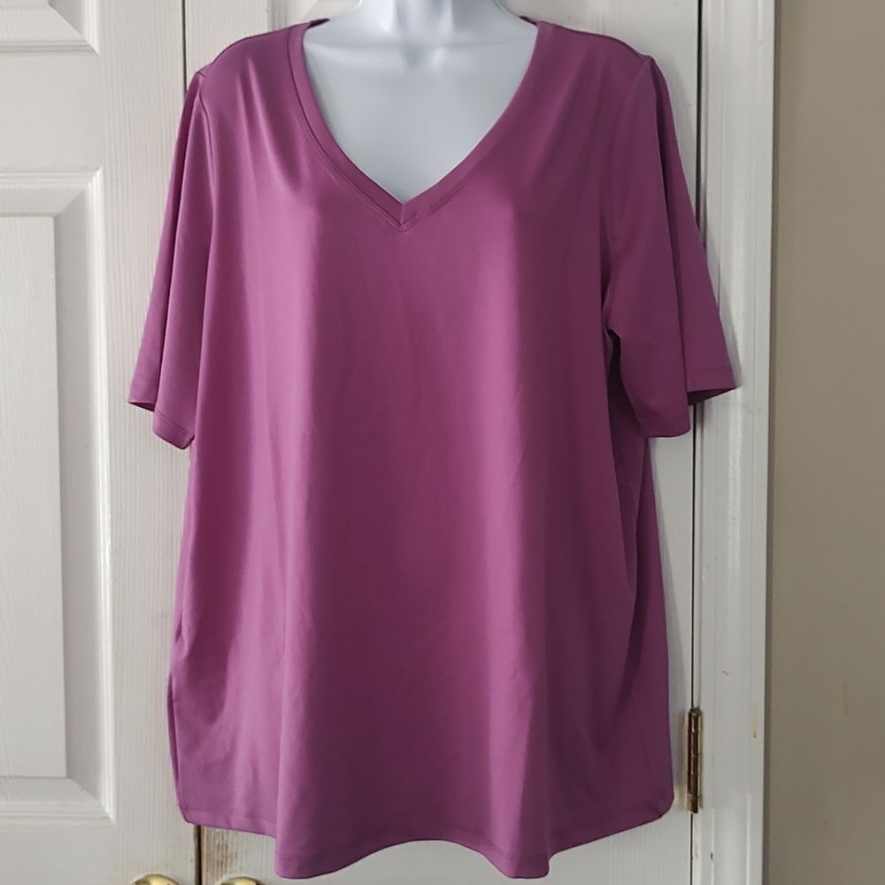 Susan Graver  Orchid color Modern Essentials Top Sz 1X